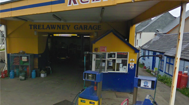Port Isaac - Trelawney Garage Picture 1