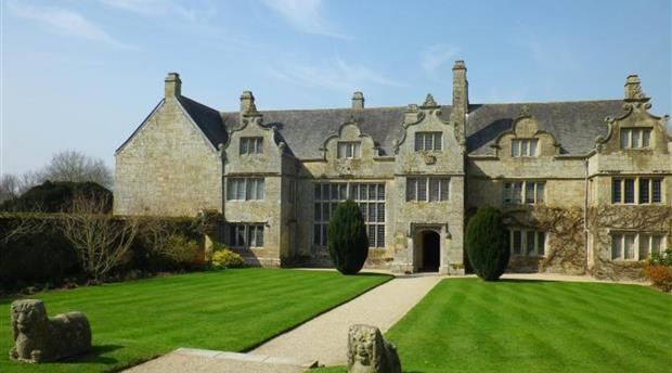Trerice House and Gardens Picture 1