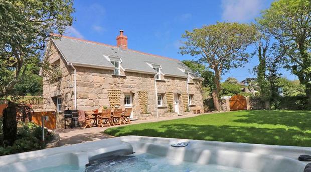 Sykes Holiday Cottages Picture 1