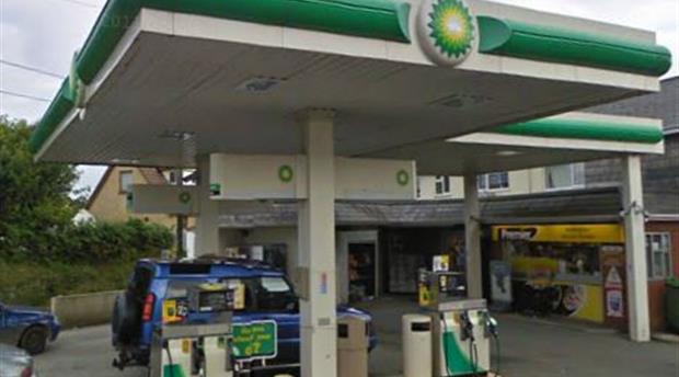  Liskeard - Addington Service Station Picture 1
