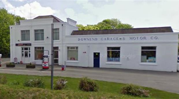 Lostwithiel - Downend Garage Picture 1
