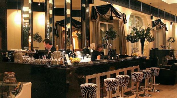 Silks Bistro Picture 1