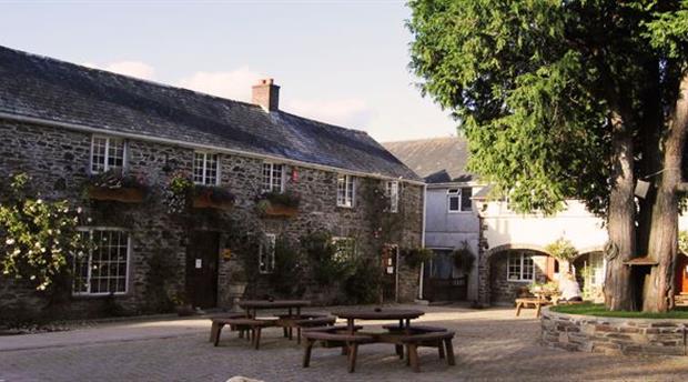 Crooked Inn Picture 1