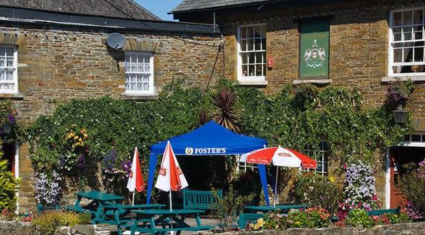 Eliot Arms, Saltash Picture 1