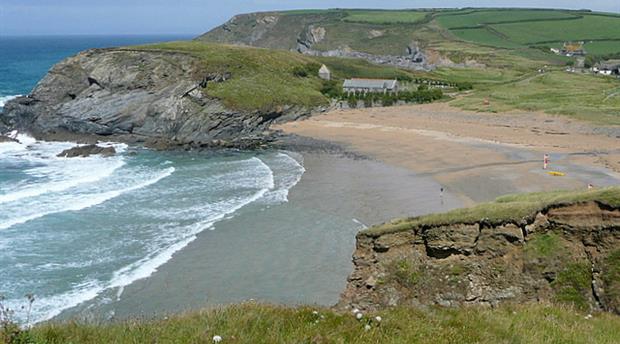 Church Cove, Gunwalloe Picture 1