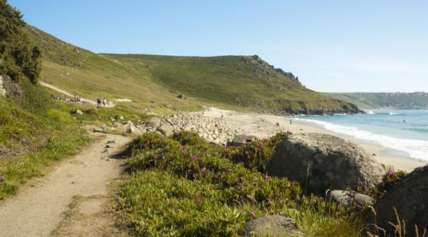 Gwynver Beach Picture 1