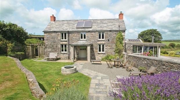 Cornish Cottage Holidays  Picture 2