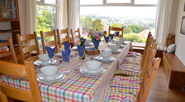 Edens Horizon Holiday Home Picture 2