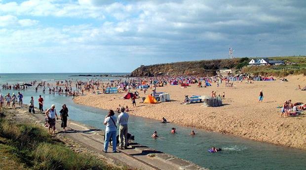Summerleaze Beach Picture 1