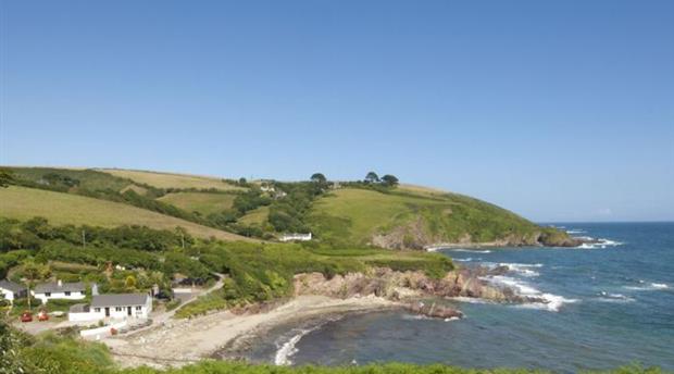 Talland Bay Beach Picture 1