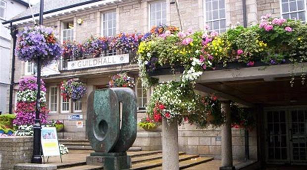 St Ives Tourist Information Picture 1