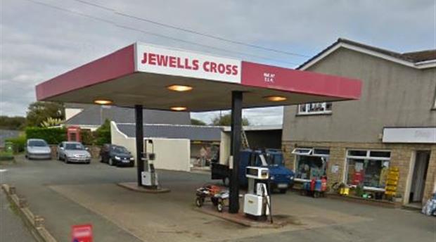 Bridgerule - Jewells Cross Service Station Picture 1